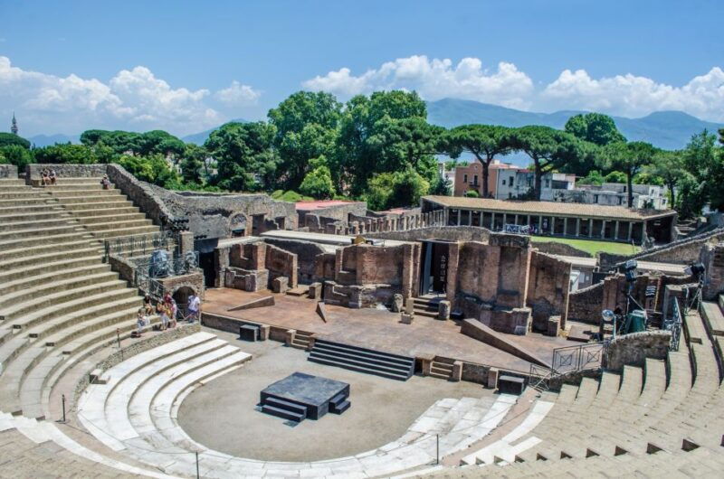 pompeii-skip-the-line-ticket-and-guided-tour