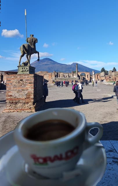pompeii-tour-with-archaeological-expert-and-lunch