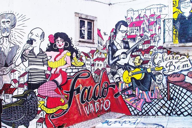 portuguese-fado-live-music-show-in-lisbon