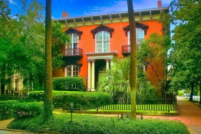 positively-bull-street-2-hour-historical-walking-tour