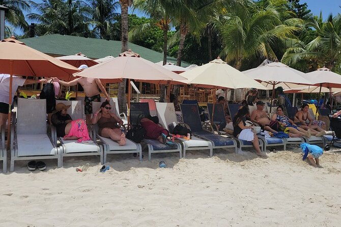 private-adventure-wildlife-snorkeling-west-bay-beach