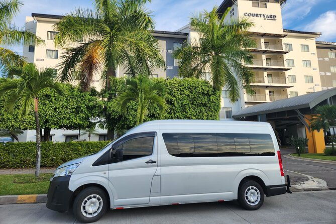 private-airport-transfer-to-san-salvador-or-el-tunco-in-a-van
