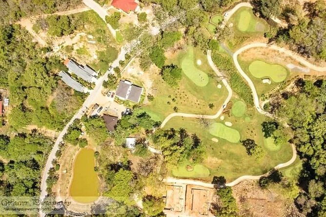 private-black-iguana-golf-with-private-driver