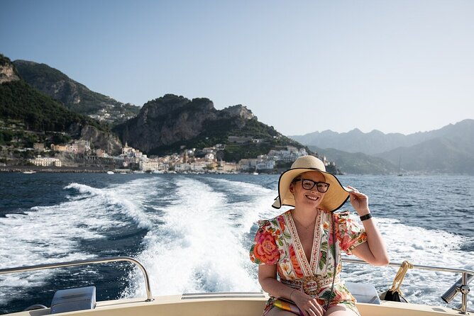private-boat-tour-from-positano-amalfi-coast-or-capri