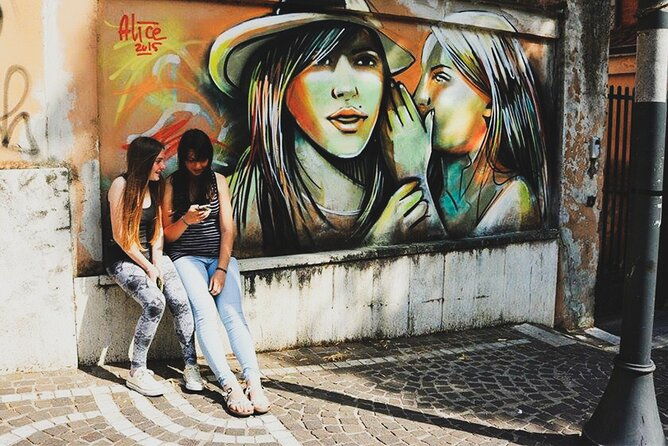 private-budapest-street-art-tour-with-local-expert