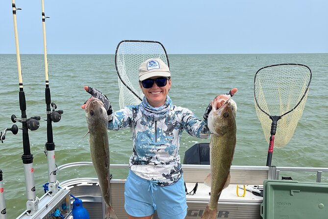 private-charters-on-saginaw-bay-for-fishing-or-birdwatching