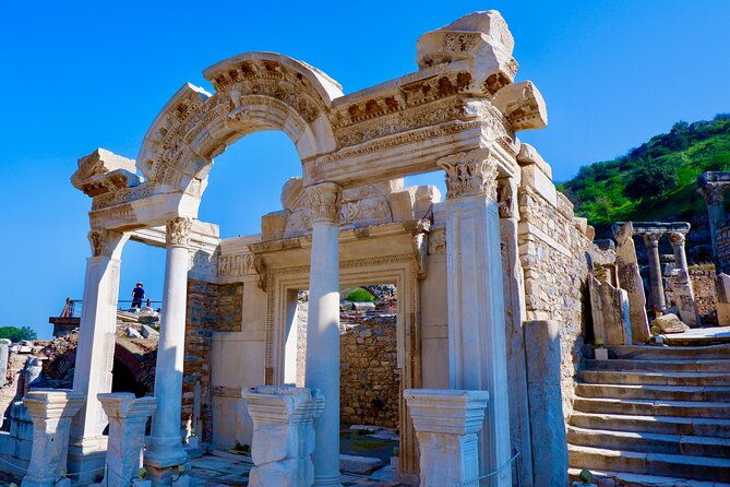 private-ephesus-less-walking-tour-with-expert-guide
