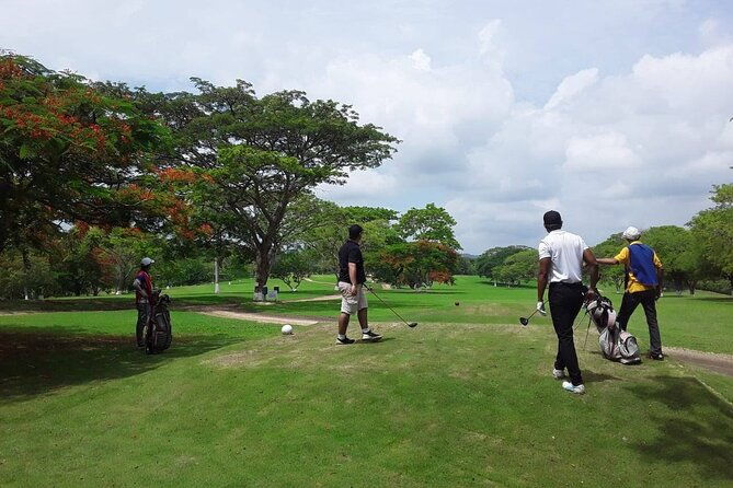 private-golf-experience-in-cartagena-all-inclusive