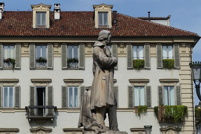private-guided-tour-to-discover-and-shoot-the-iconic-places-of-turin