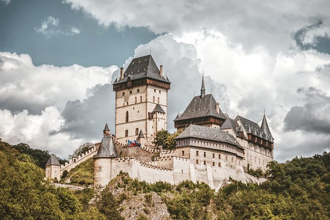 private-karlstejn-castle-tour-from-prague-with-glassworks-lunch