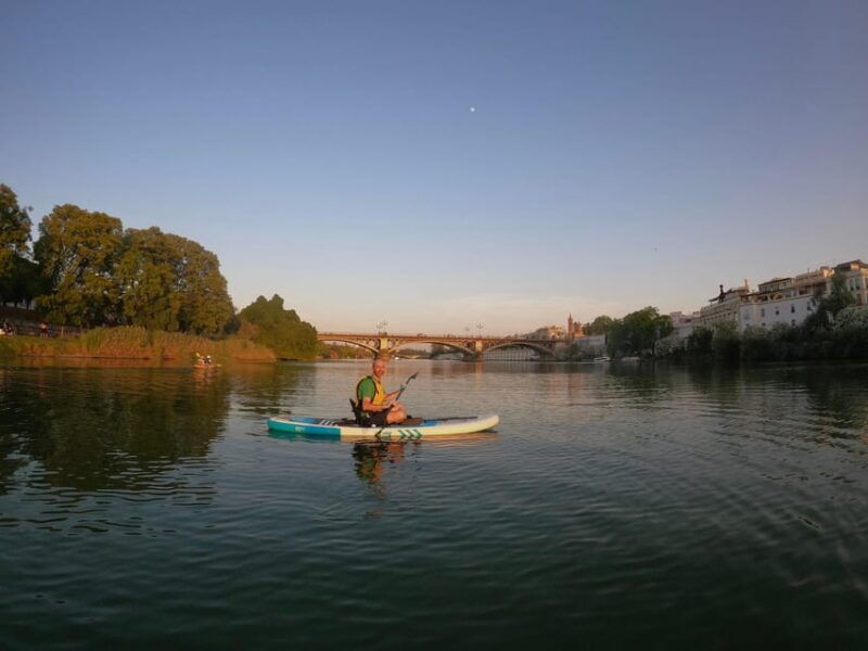 private-kayak-tour-historic-seville-triana-and-cartuja