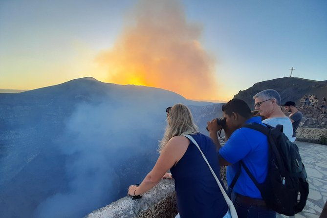 private-lava-tour-masaya-volcano-from-managua