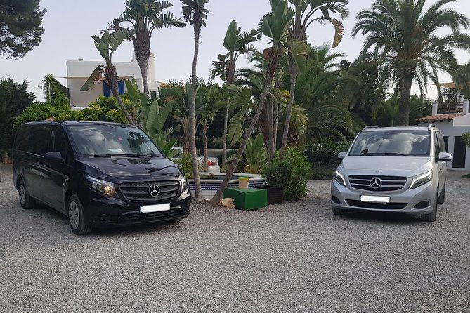private-minibus-transfers-in-ibiza