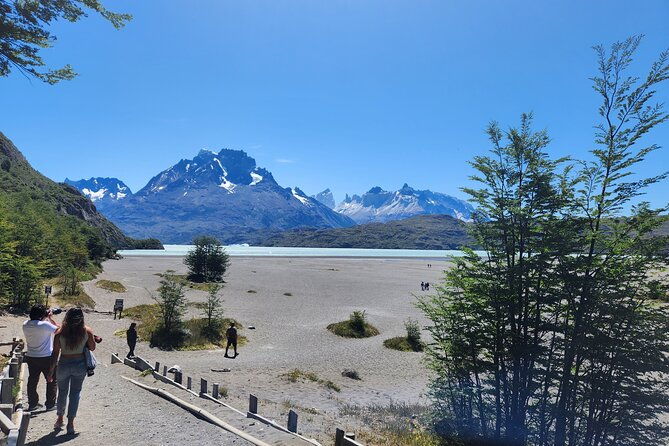private-multi-day-guided-tour-torres-del-paine