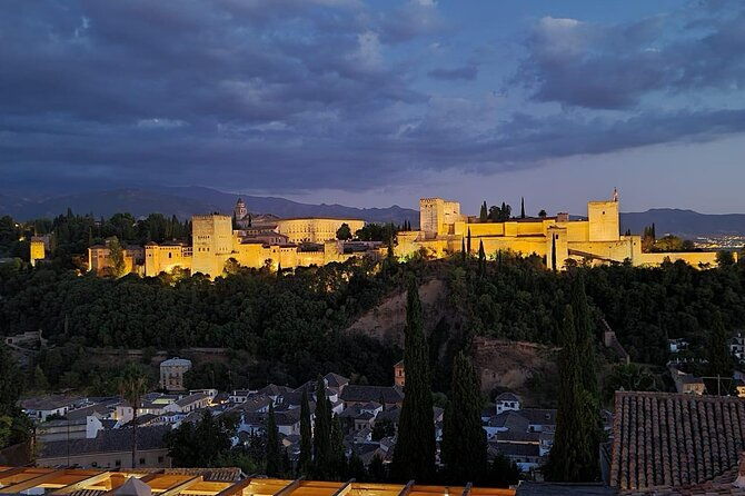 private-night-tour-of-the-alhambra-in-granada-includes-tickets