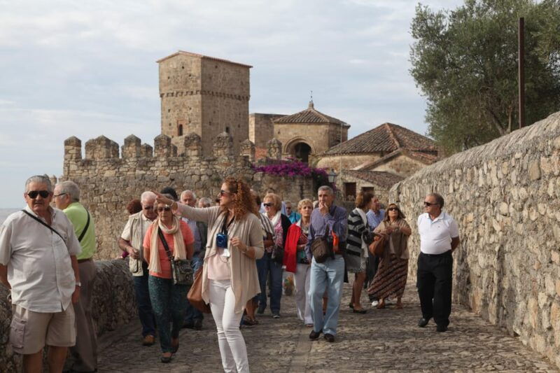 private-or-group-guided-visit-in-trujillo