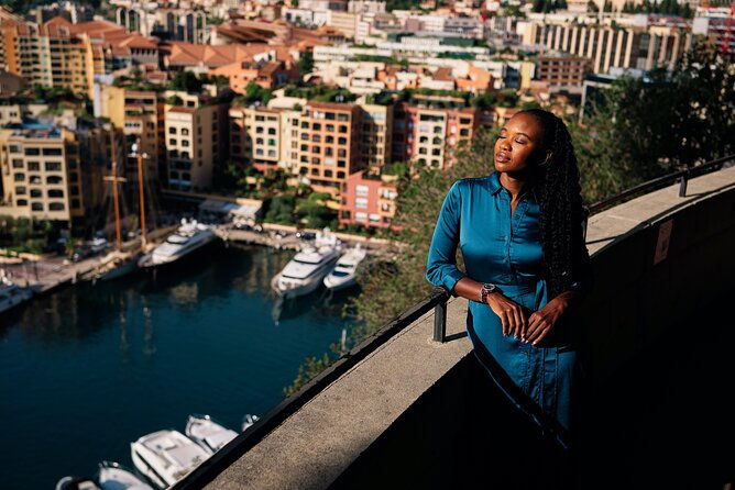 private-photoshoot-with-a-professional-photographer-in-cannes