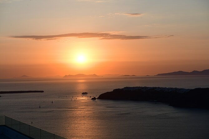 private-romantic-sunset-dinner-with-caldera-views-in-santorini