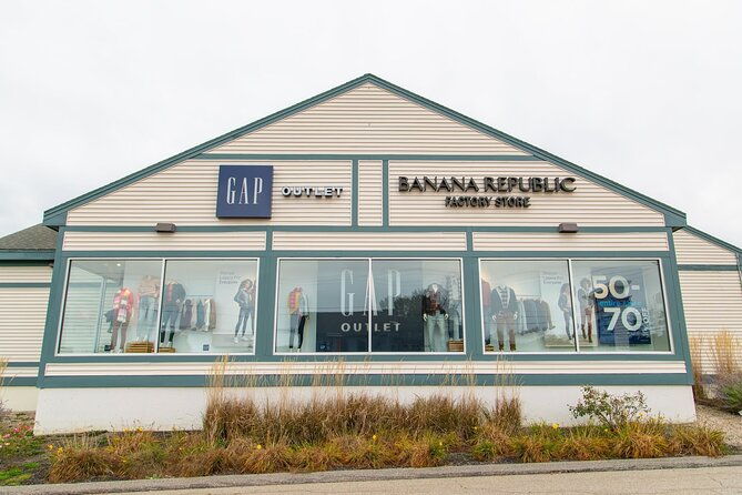 private-shopping-tour-from-boston-to-kittery-premium-outlets