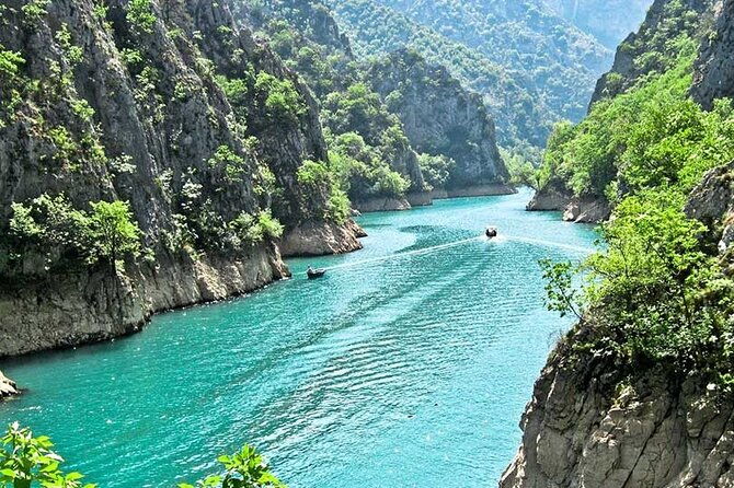 private-skopje-tour-with-visit-to-vodno-mountain-and-matka-valley