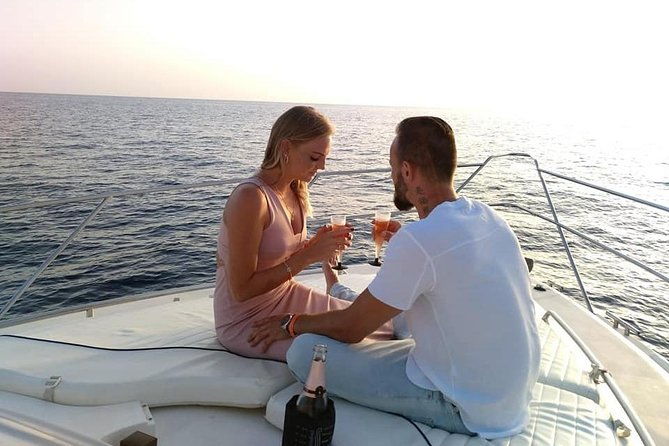 private-sunset-trip-3-hours-boat-keeper-uno