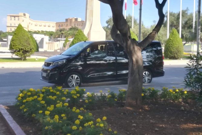 private-tour-of-malta-private-driver