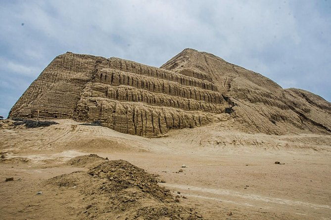 private-tour-temple-of-the-moon-tour-and-site-museum-from-trujillo