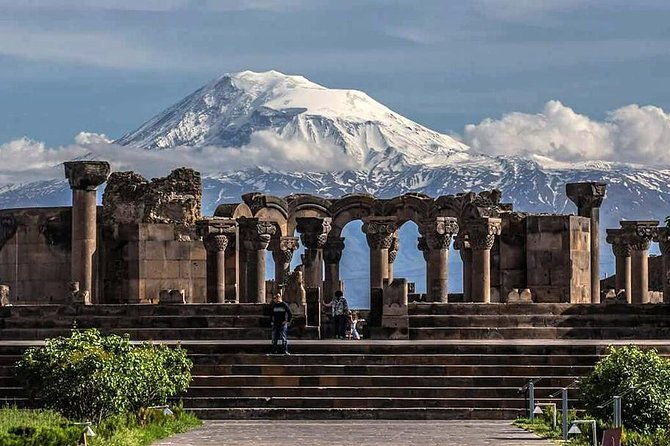 private-tour-to-echmiadzin-and-zvartnots