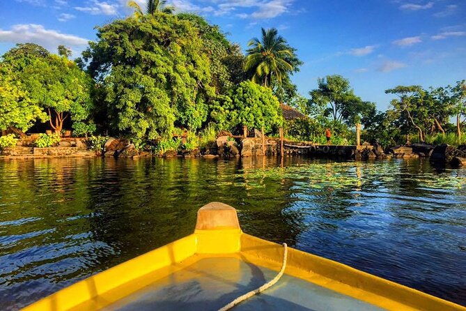 private-tour-to-zopango-island-with-fish-lunch-swim-kayak