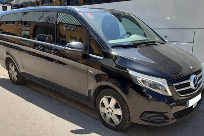 private-transfer-from-bilbao-city-to-bilbao-airport