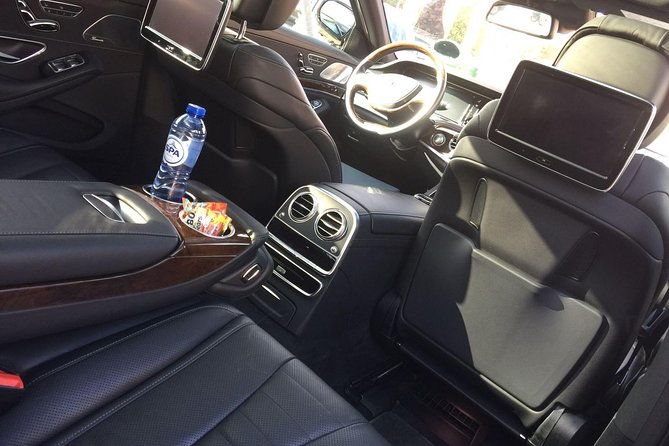 private-transfer-from-brussels-to-amsterdam-by-luxury-car