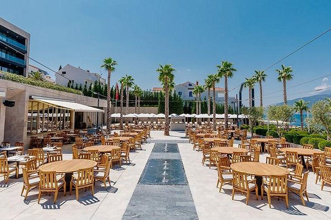 private-transfer-from-tivat-airport-to-nikki-or-obala-djurasevica