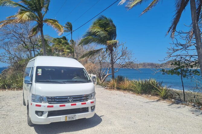 private-transportation-from-liberia-airport-to-arenal-san-carlos