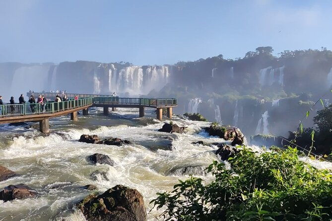 private-walk-for-the-iguacu-falls