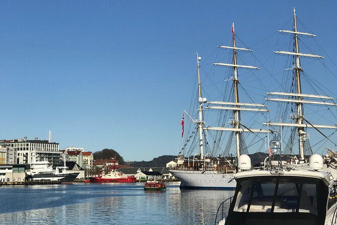 private-walking-tour-bergen-classics
