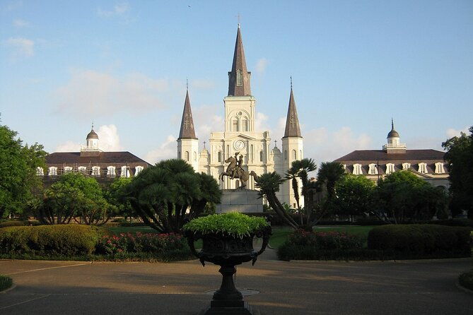 private-writing-class-with-an-author-in-new-orleans