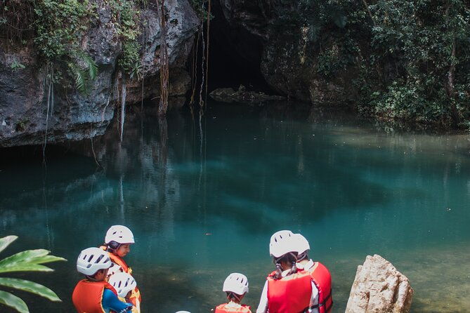 private-xunantunich-maya-temple-barton-creek-cave