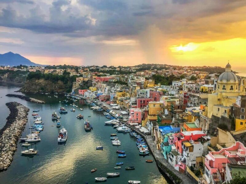 procida-round-trip-including-tour-of-the-island-by-sea-from-ischia