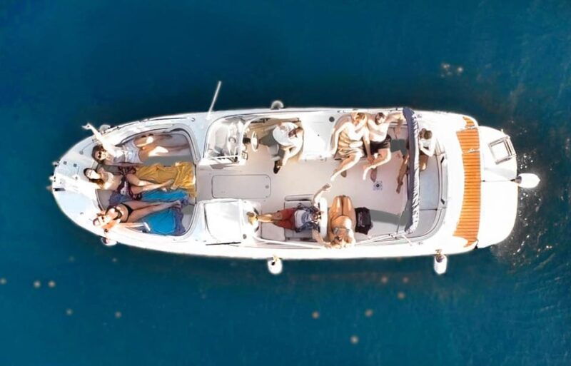 puerto-banus-boat-cruise-with-snorkeling-paddle-board