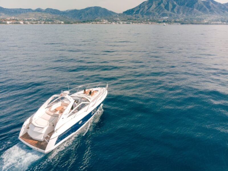 puerto-banus-half-day-luxury-boat-experience