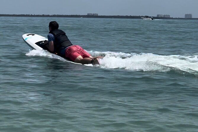 radinn-electric-surfboard-experience-sanibel-captiva