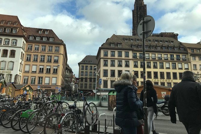 rental-car-with-driver-in-strasbourg-availability-7-hours