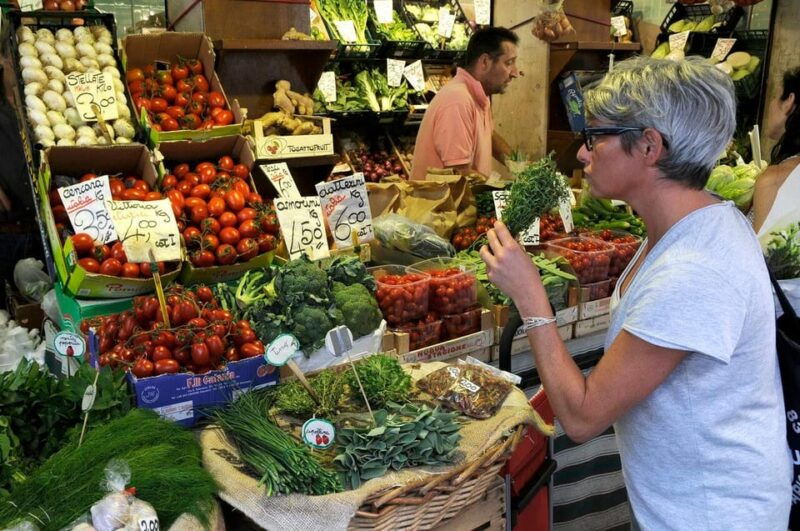 rialto-market-and-cicchetti-cooking-class-in-venetian-venue