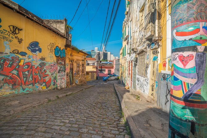 rio-de-janeiro-street-art-private-walking-tour-with-a-guide