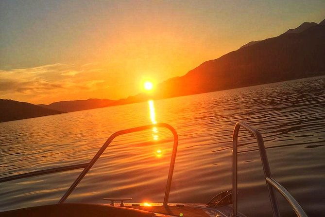 romantic-sunset-tour-in-boka-bay-by-speedboat