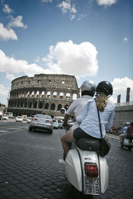 rome-vespa-half-day-tour-with-private-driver