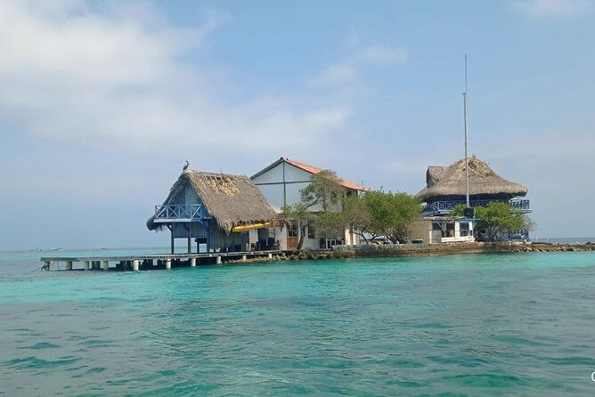 rosario-islands-and-playa-blanca-baru-with-lunch