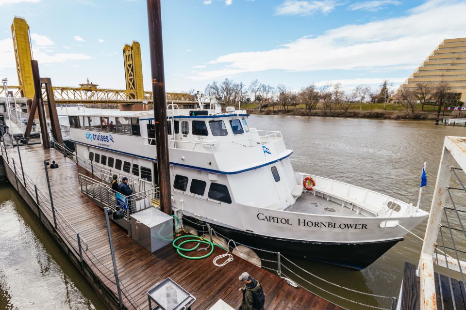 sacramento-river-cruise-with-narrated-history