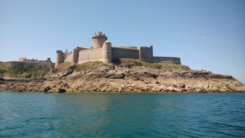saint-malo-sailing-water-cab