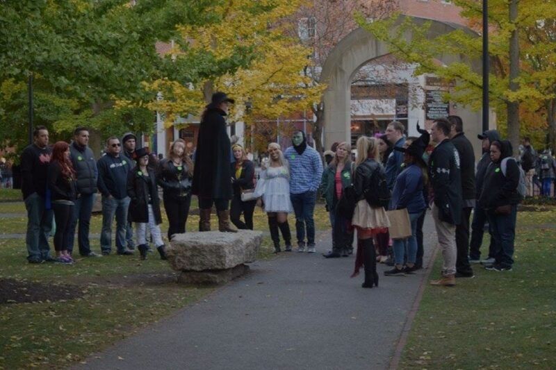 salem-night-tour-haunt-and-history-guided-night-tour